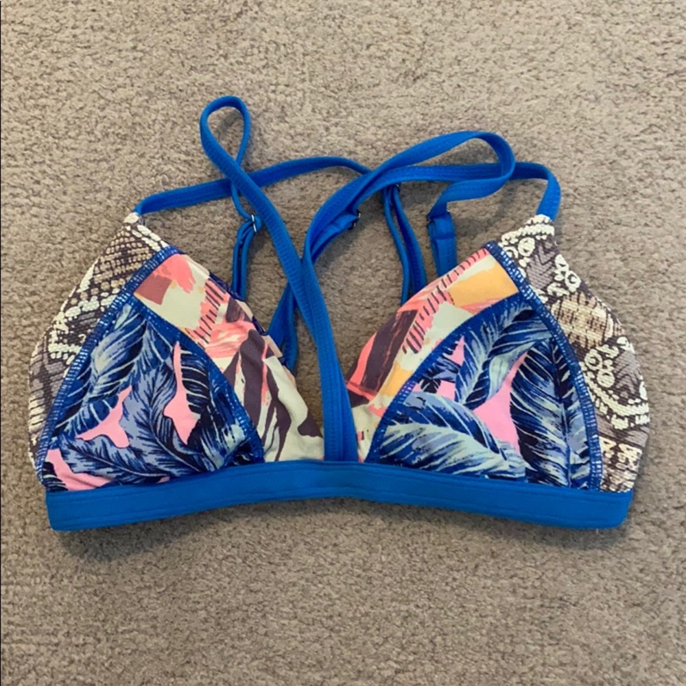 Major bikini
